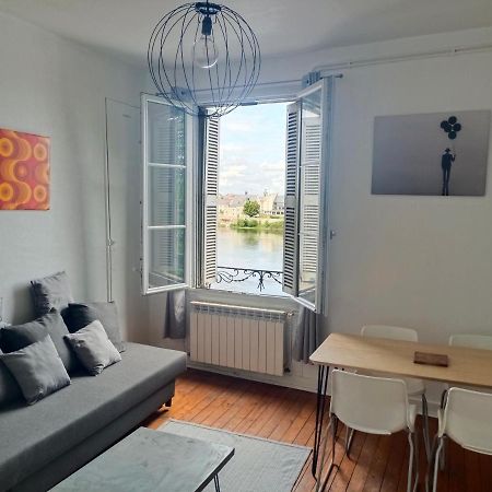 T2 Vue Sur Loire Local Velo Apartment Saumur Exterior photo